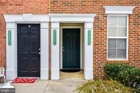 42461 Hollyhock #42461, Brambleton, VA 20148
