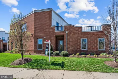 42785 Cumulus Ter, Ashburn, VA 20148
