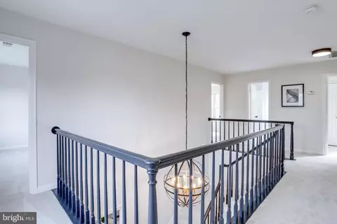 8 Thorton Ct, Sterling, VA 20165 photo 31