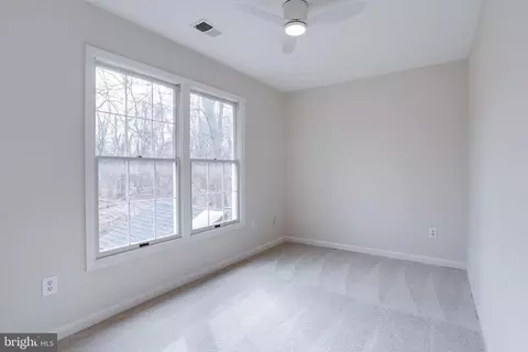 8 Thorton Ct, Sterling, VA 20165 photo 40