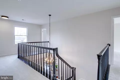 8 Thorton Ct, Sterling, VA 20165 photo 32