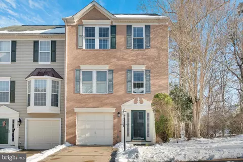 47575 Sharpskin Island Sq, Sterling, VA 20165