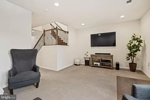 Other - 42368 Alder Forest Ter, Sterling, VA 20166 photo 1 of 10