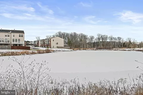 View/Area - 42368 Alder Forest Ter, Sterling, VA 20166 photo 1 of 1