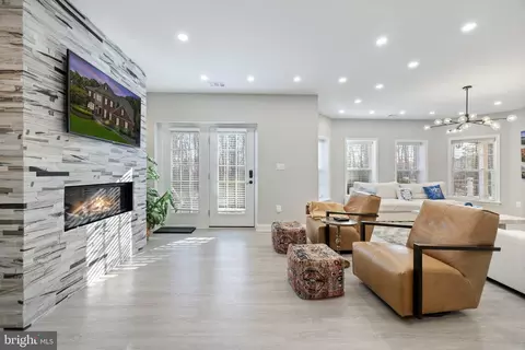 Other - 22506 Pine Top Ct, Ashburn, VA 20148 photo 22 of 34