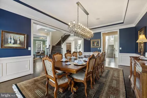 Dining - 22506 Pine Top Ct, Ashburn, VA 20148 photo 3 of 7
