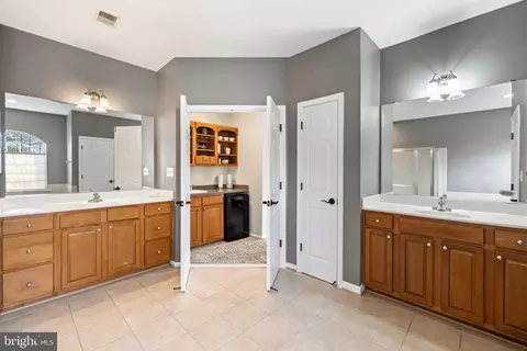 Other - 22506 Pine Top Ct, Ashburn, VA 20148 photo 14 of 34