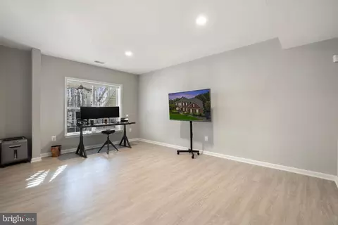Other - 22506 Pine Top Ct, Ashburn, VA 20148 photo 30 of 34