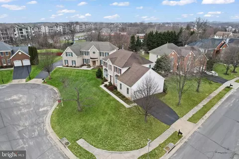 View/Area - 21683 Bronte Pl, Ashburn, VA 20147 photo 1 of 3