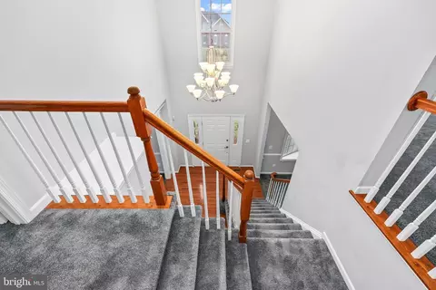 Entry Way - 21683 Bronte Pl, Ashburn, VA 20147 photo 4 of 4