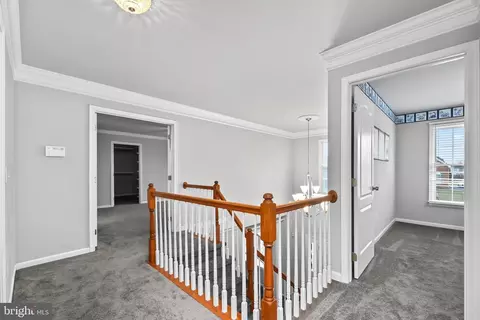 Entry Way - 21683 Bronte Pl, Ashburn, VA 20147 photo 3 of 4
