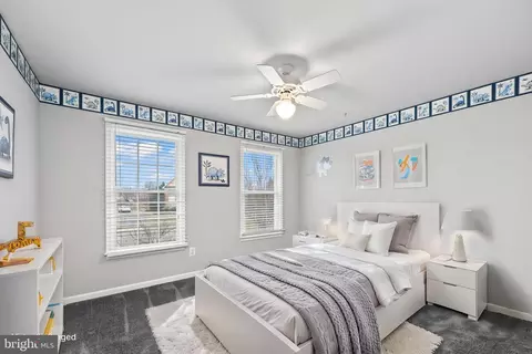 Bedroom - 21683 Bronte Pl, Ashburn, VA 20147 photo 5 of 7