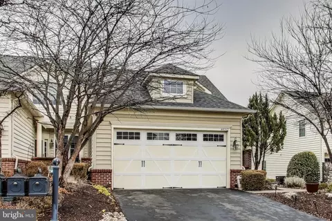 44362 Maltese Falcon Sq, Ashburn, VA 20147