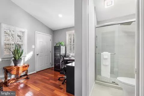 Entry Way - 39335 E Colonial Hwy E, Hamilton, VA 20158 photo 1 of 7