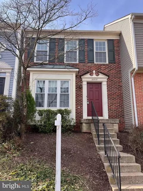 20837 Sandstone Sq, Sterling, VA 20165
