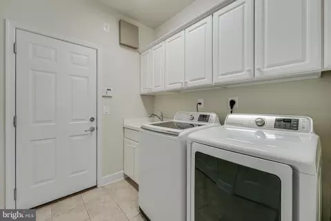 20686 Crescent Pointe Pl, Ashburn, VA 20147 photo 36
