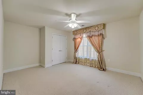 20686 Crescent Pointe Pl, Ashburn, VA 20147 photo 34