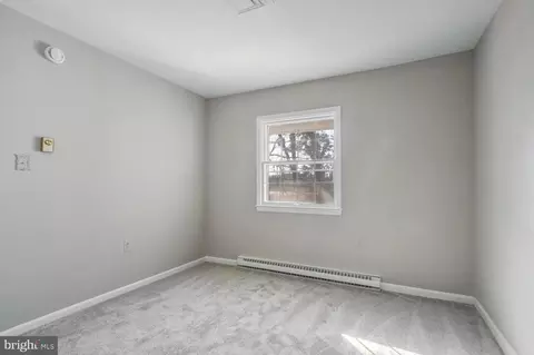 Bedroom - 304 Williamsburg Rd, Sterling, VA 20164 photo 1 of 2