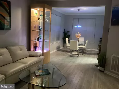 43045 Tavernsprings Ct, Ashburn, VA 20147 photo 38