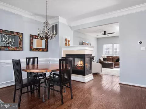20258 Seneca Sq, Ashburn, VA 20147 photo 10