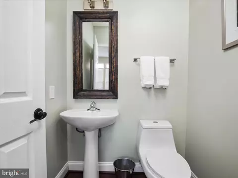 20258 Seneca Sq, Ashburn, VA 20147 photo 6