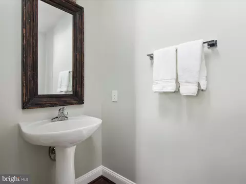20258 Seneca Sq, Ashburn, VA 20147 photo 15