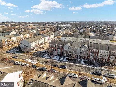 20258 Seneca Sq, Ashburn, VA 20147 photo 29