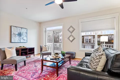 42407 Pale Iris Ter, Brambleton, VA 20148 photo 17