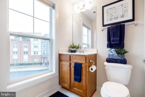 42407 Pale Iris Ter, Brambleton, VA 20148 photo 34
