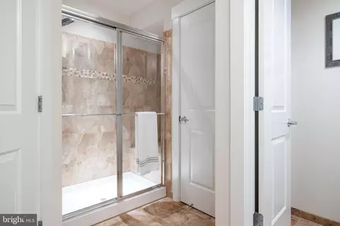 42407 Pale Iris Ter, Brambleton, VA 20148 photo 28