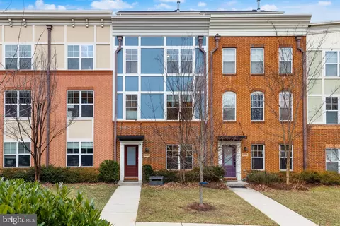 42407 Pale Iris Ter, Brambleton, VA 20148
