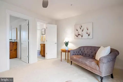 42407 Pale Iris Ter, Brambleton, VA 20148 photo 39
