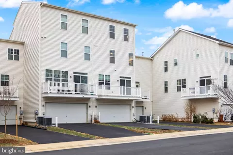 42407 Pale Iris Ter, Brambleton, VA 20148 photo 47
