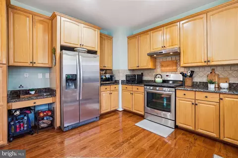 25539 Dabner Dr, Chantilly, VA 20152 photo 9