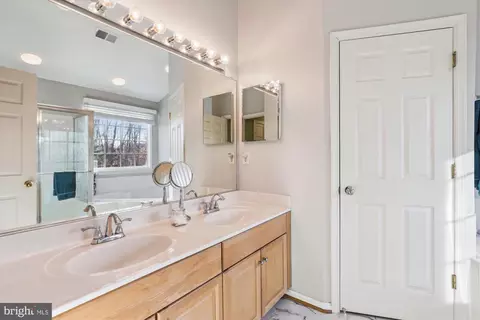 25539 Dabner Dr, Chantilly, VA 20152 photo 24