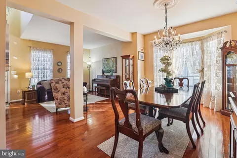 25539 Dabner Dr, Chantilly, VA 20152 photo 6