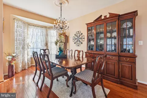 25539 Dabner Dr, Chantilly, VA 20152 photo 5
