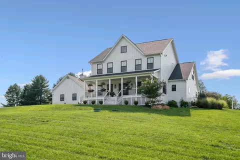 19495 Greggsville Rd, Purcellville, VA 20132