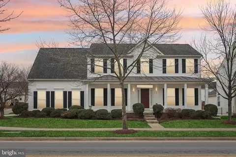 6 Spring Farm Dr, Lovettsville, VA 20180