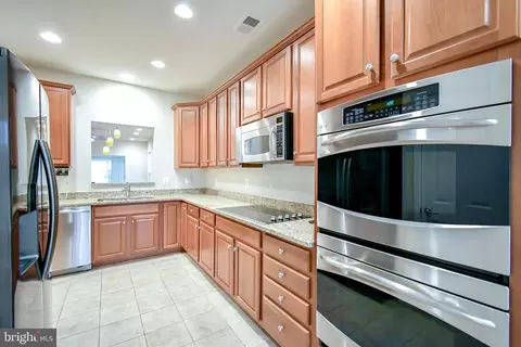 20404 Killarney Way, Ashburn, VA 20147 photo 9