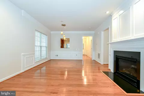 20404 Killarney Way, Ashburn, VA 20147 photo 4