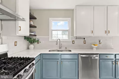 20790 Apollo Ter, Ashburn, VA 20147 photo 14