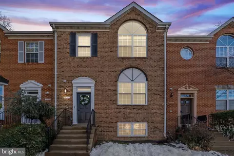 46701 Paragon Ter, Sterling, VA 20164