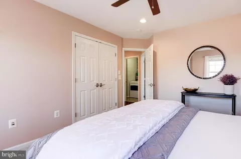 Bedroom - 42610 Good Hope Ln, Brambleton, VA 20148 photo 5 of 8