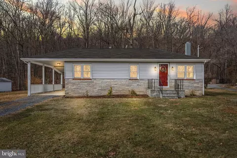 13763 Mountain Rd, Purcellville, VA 20132