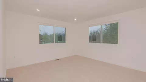 183 N Cottage Rd, Sterling, VA 20164 photo 35