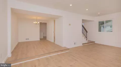 183 N Cottage Rd, Sterling, VA 20164 photo 11