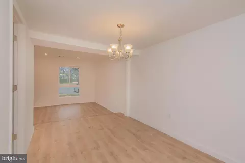183 N Cottage Rd, Sterling, VA 20164 photo 14