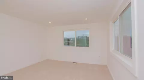 183 N Cottage Rd, Sterling, VA 20164 photo 37