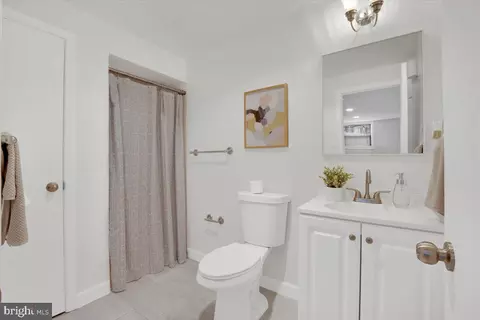 1602 E Jefferson Ct, Sterling, VA 20164 photo 38